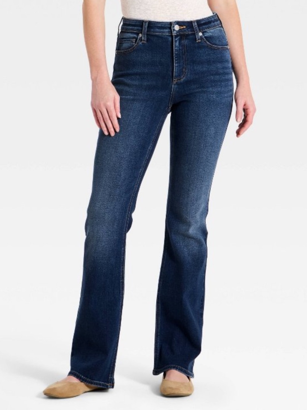 Universal Thread NWT MID-Rise comfort stretch Dark wash Bootcut Jeans